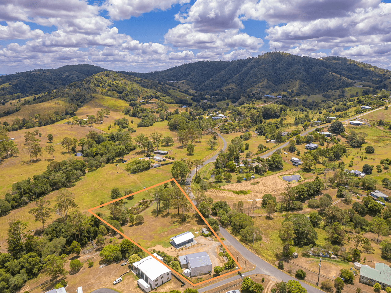 151 Allen Rd, Chatsworth, QLD 4570