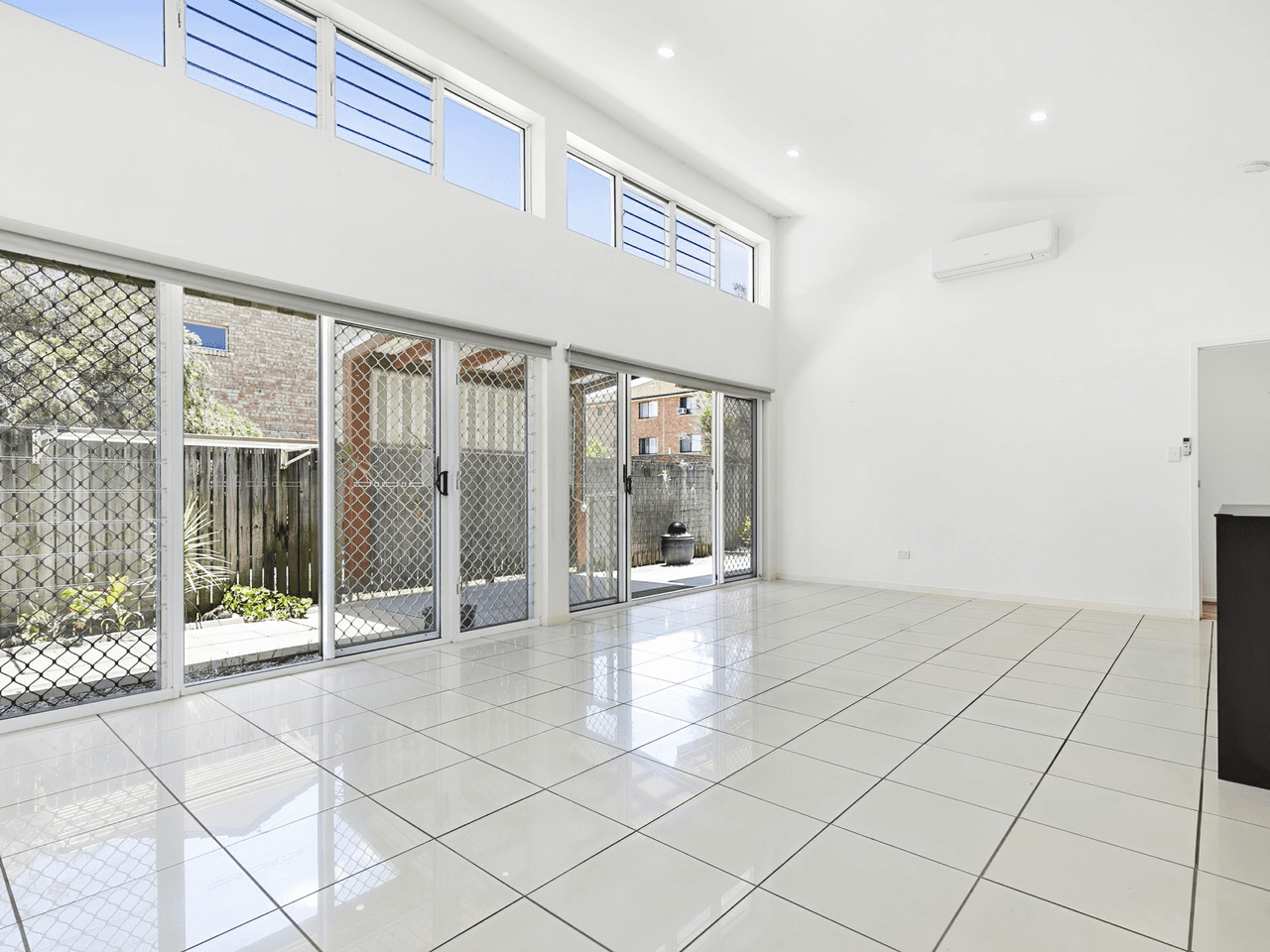 4/52 Banya Street, BONGAREE, QLD 4507