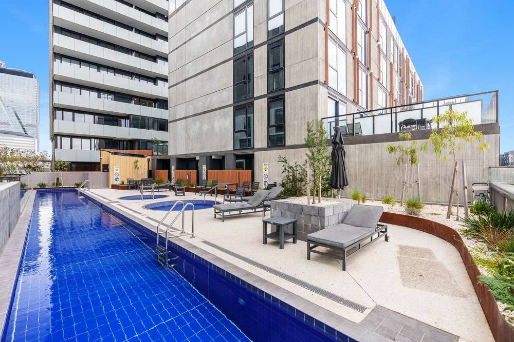 2-504/112 Adderley St, WEST MELBOURNE, VIC 3003