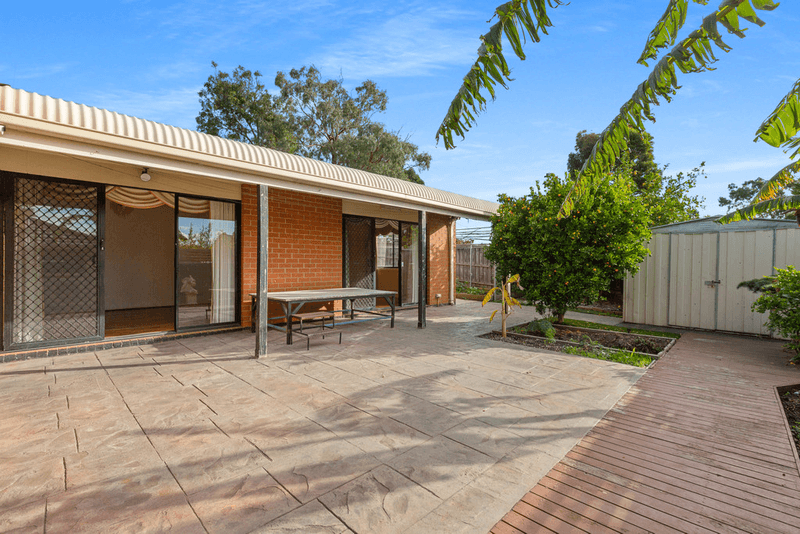 7  Chardonnay Drive, SKYE, VIC 3977