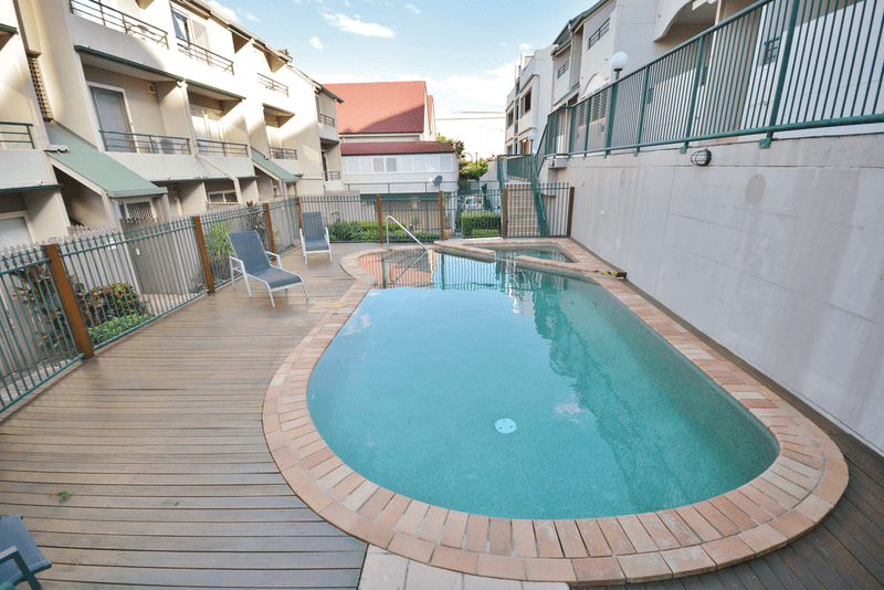 14/23 Edmondstone Street, South Brisbane, QLD 4101