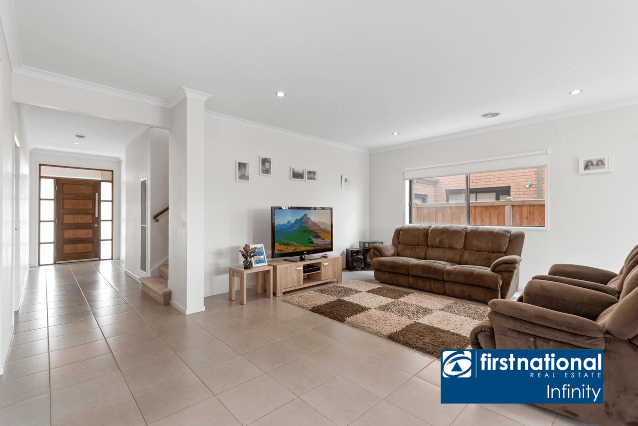 44 Carmen Road, Point Cook, VIC 3030