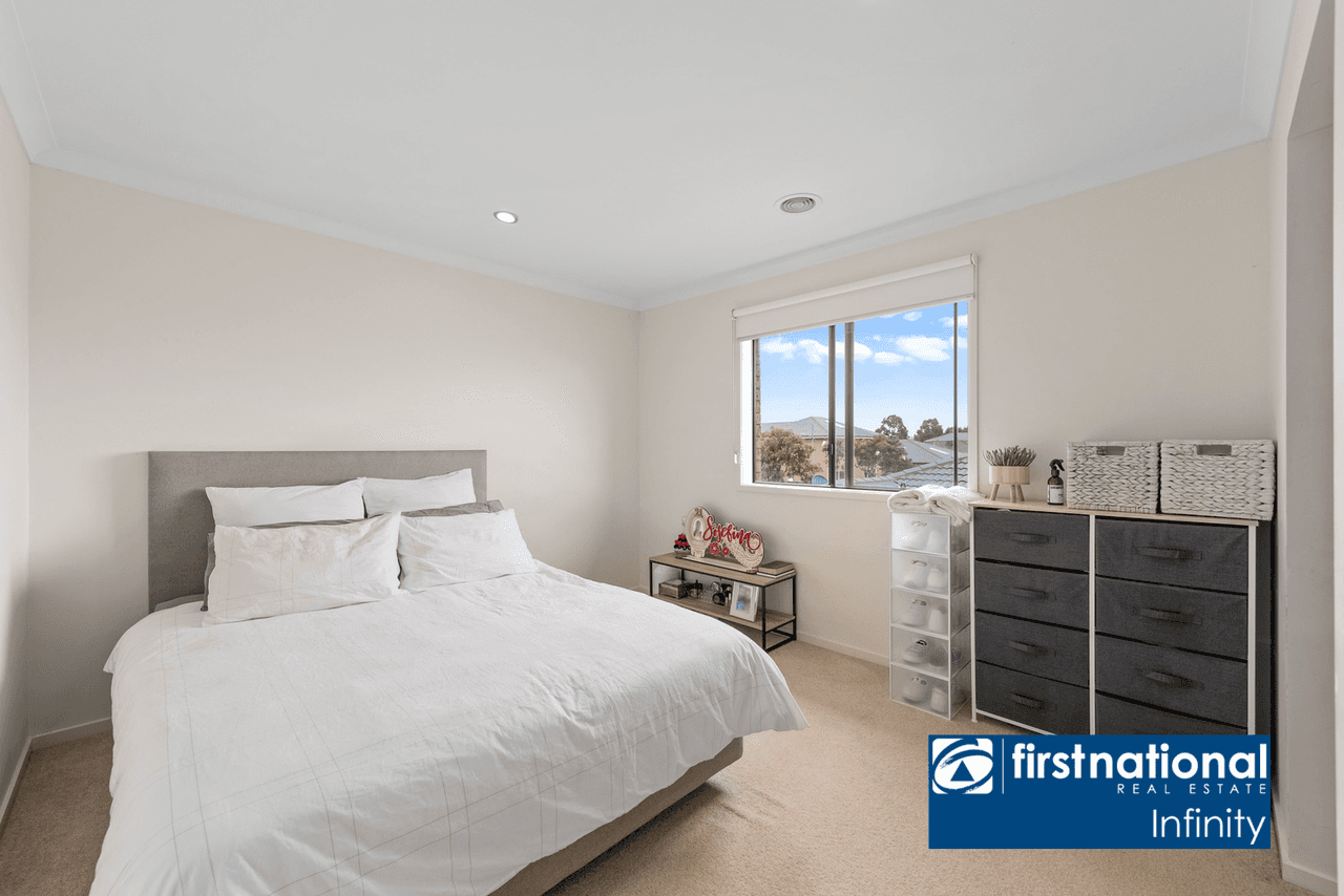 44 Carmen Road, Point Cook, VIC 3030