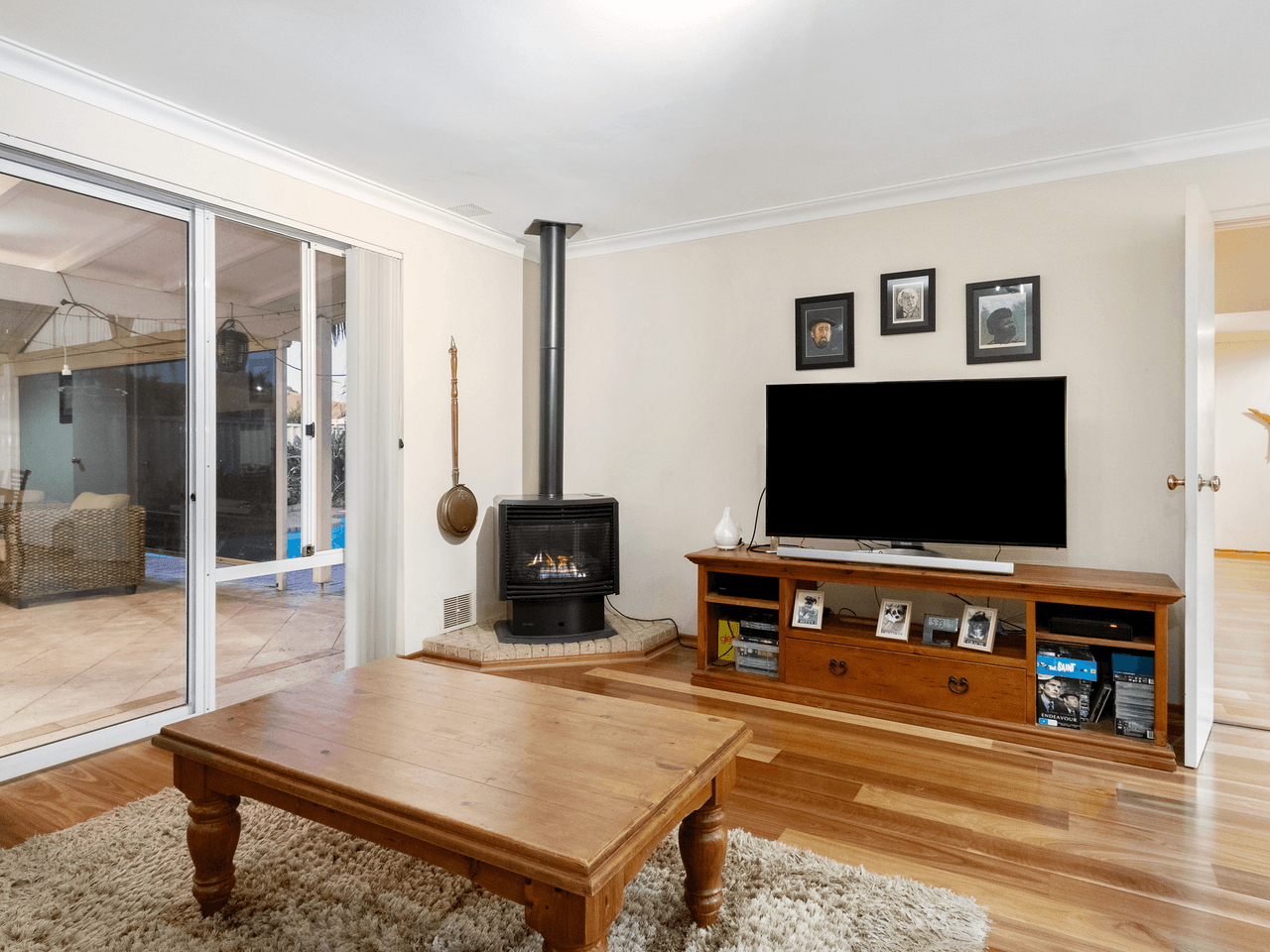 15 Glasnevin Court, WATERFORD, WA 6152