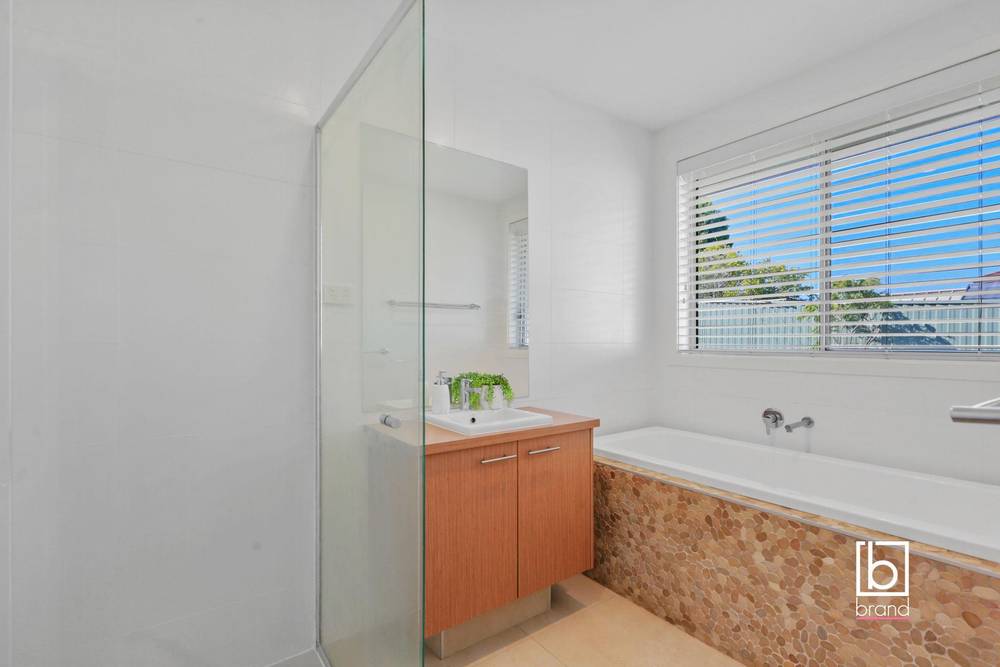 327 Warnervale Road, HAMLYN TERRACE, NSW 2259