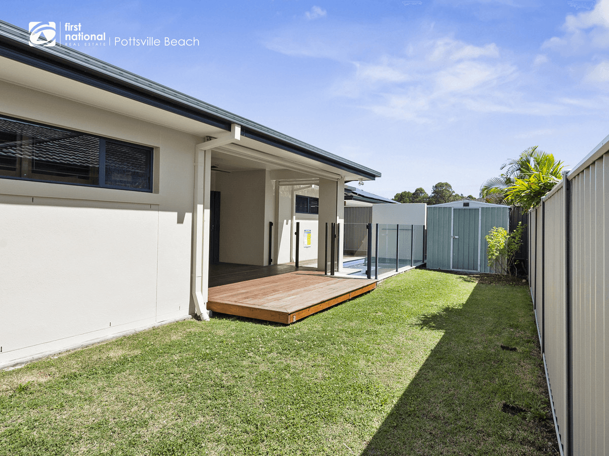 54 Lennox Circuit, Pottsville, NSW 2489