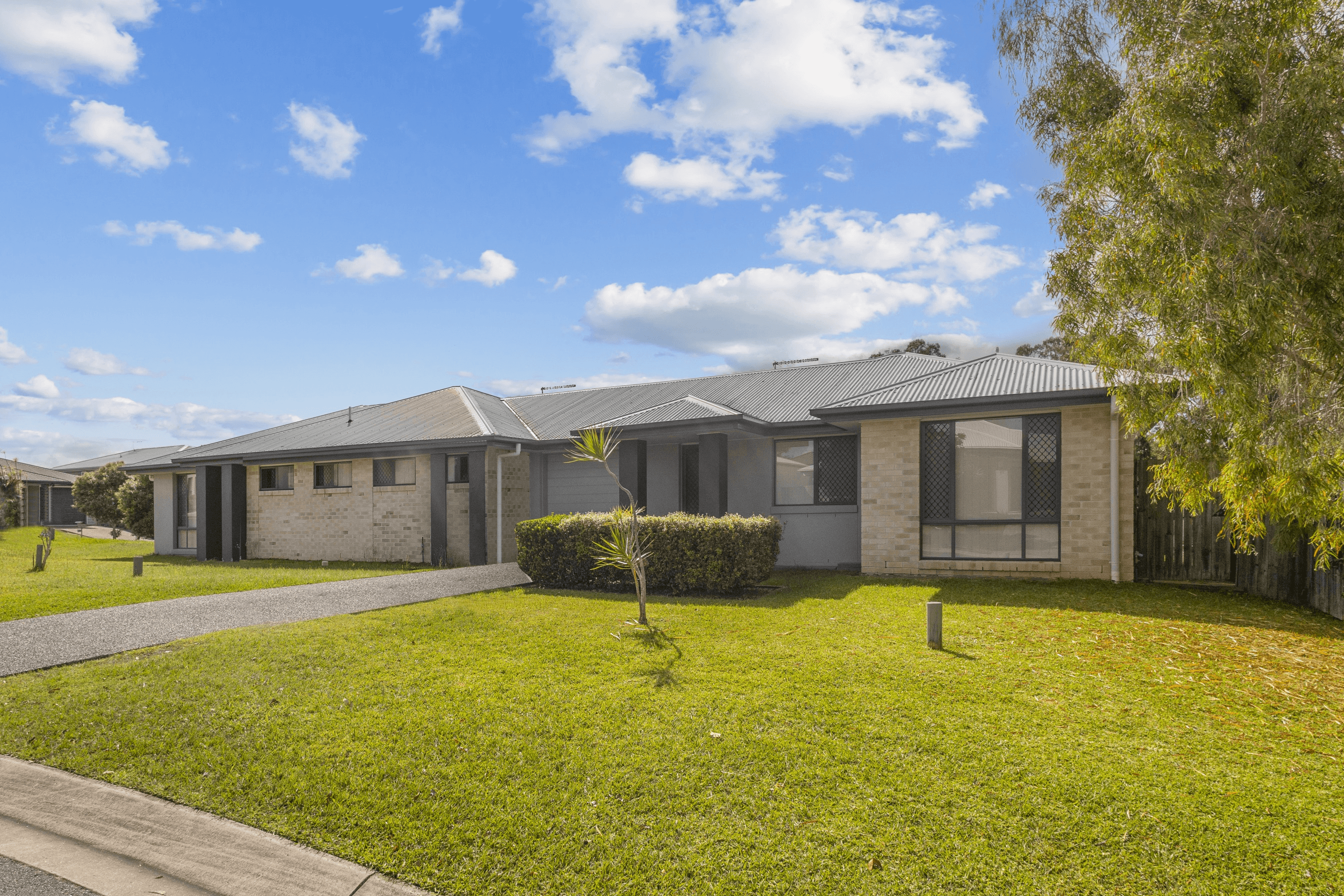 26 Conquest Boulevard, DAKABIN, QLD 4503