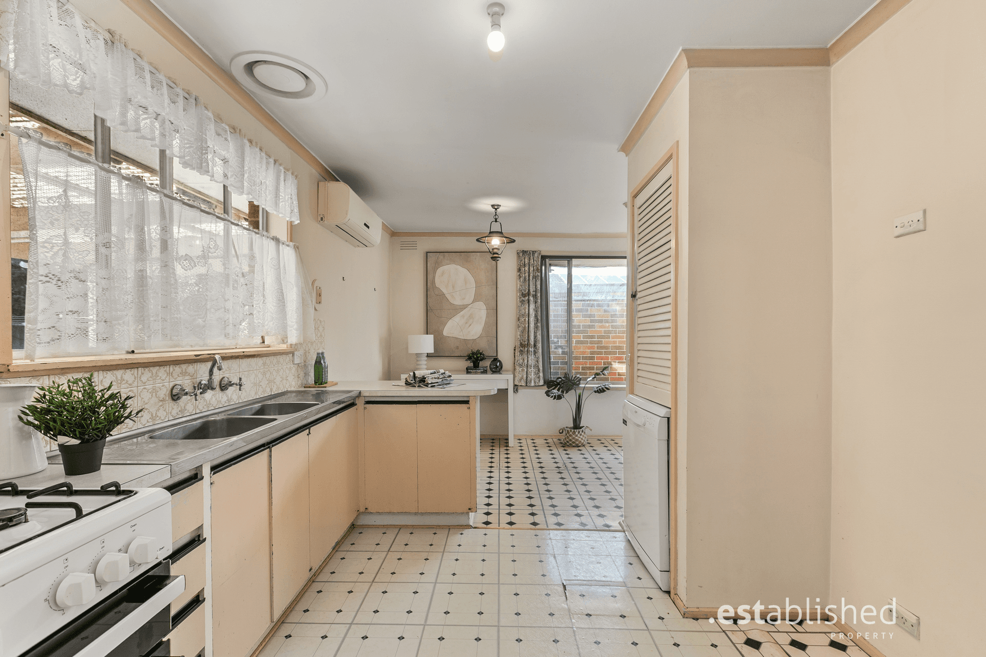 108 South Ring Road, WERRIBEE, VIC 3030