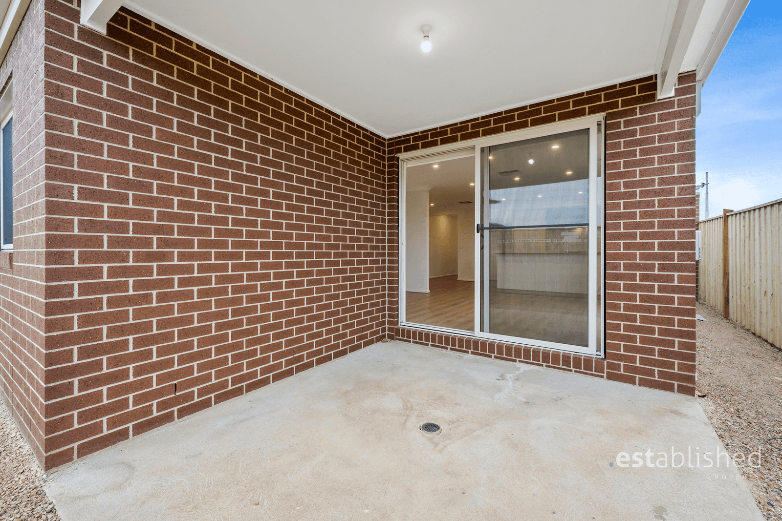 12 Maggie Crescent, MAMBOURIN, VIC 3024