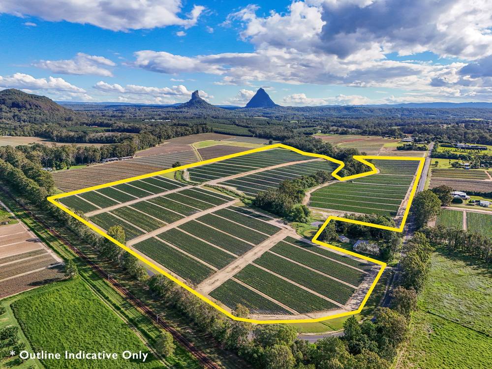 25 Pikes Road, GLASS HOUSE MOUNTAINS, QLD 4518