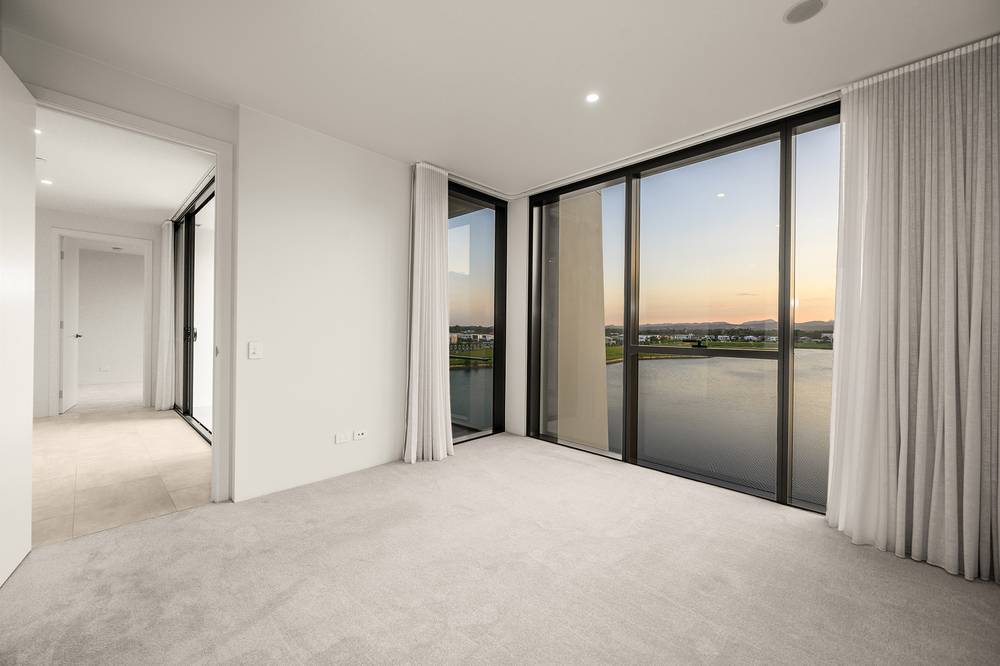 1401/2 The Lanes Boulevard, MERMAID WATERS, QLD 4218