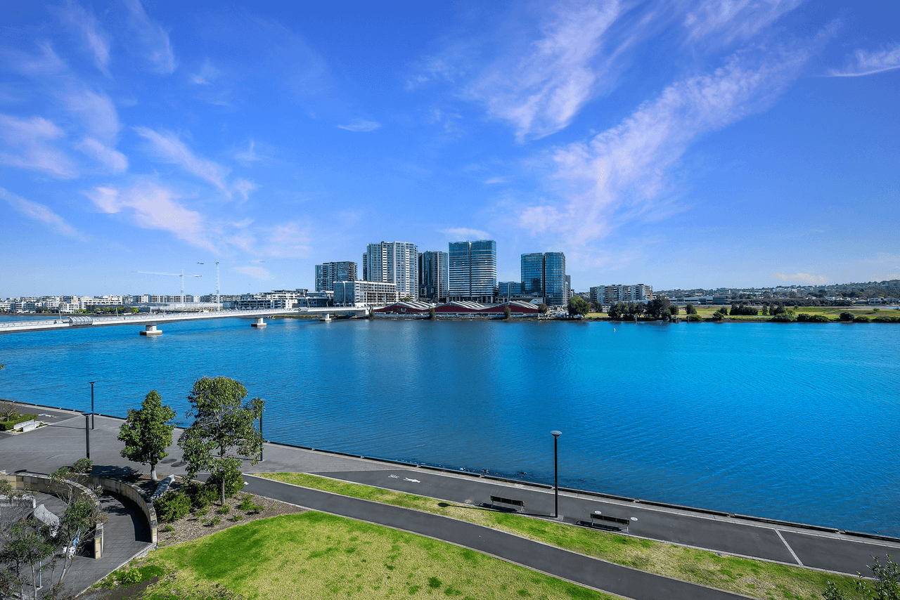 143/38 Shoreline Drive, RHODES, NSW 2138