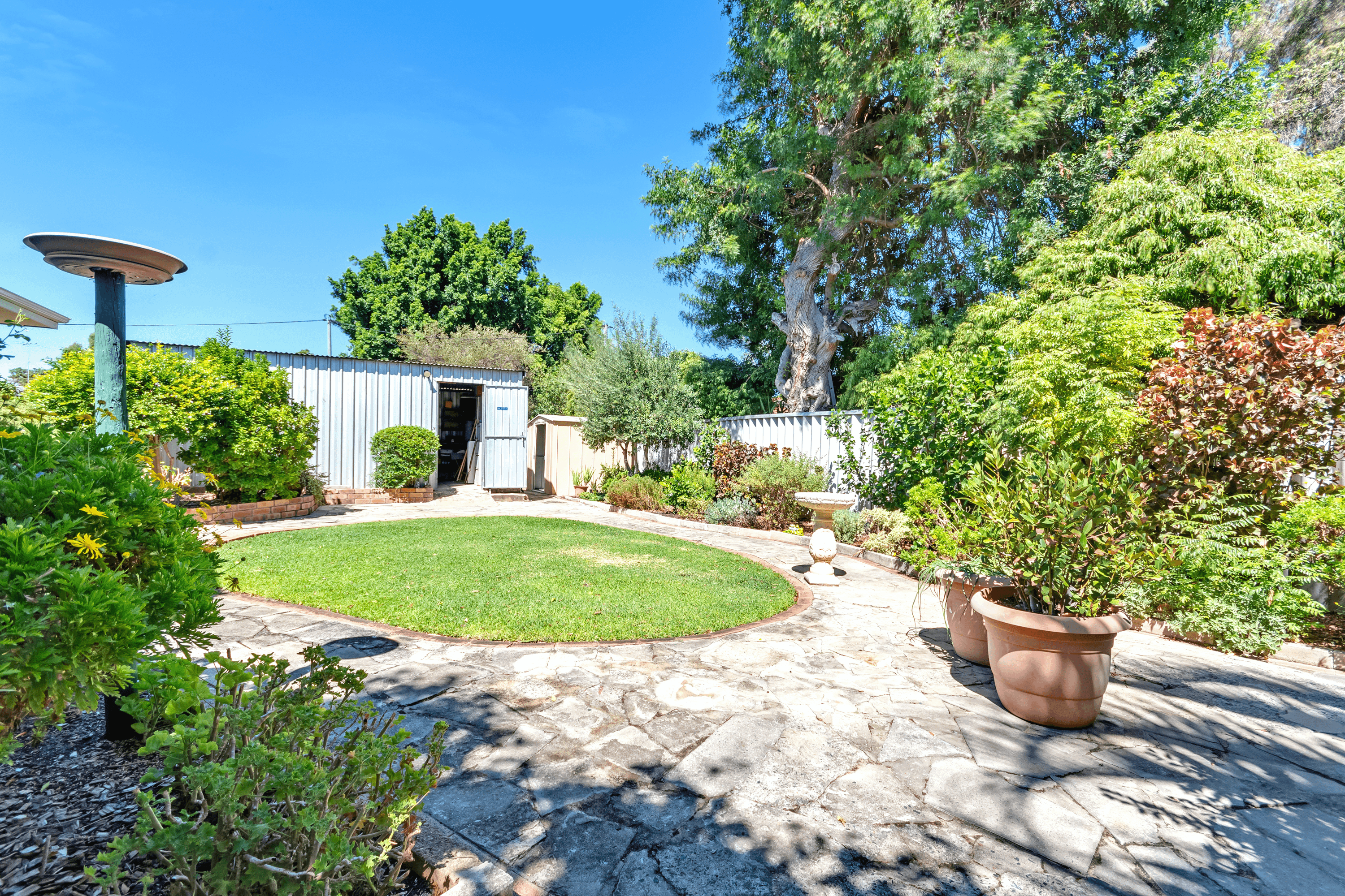 25 Downing Crescent, Wanneroo, WA 6065
