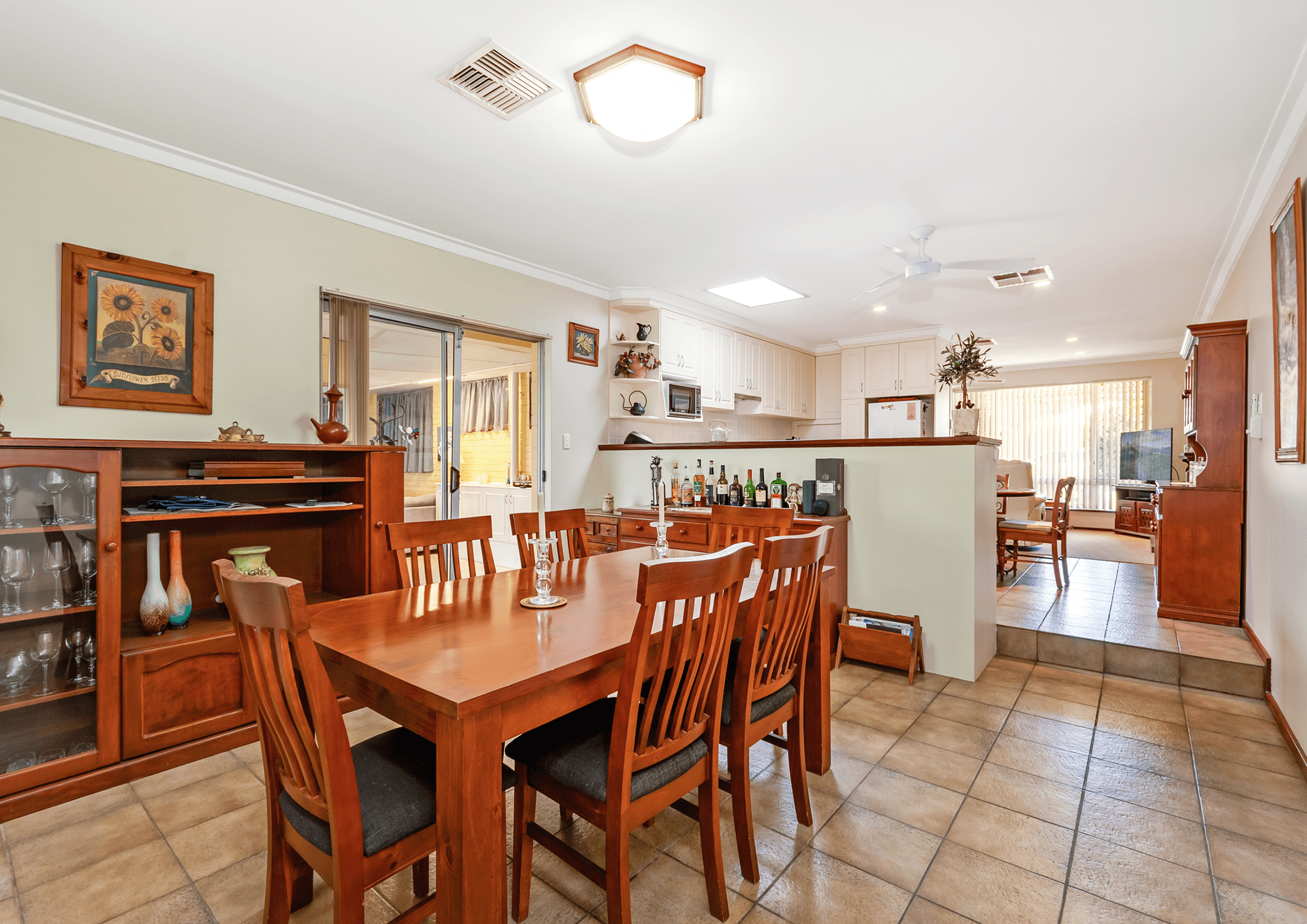 25 Downing Crescent, Wanneroo, WA 6065