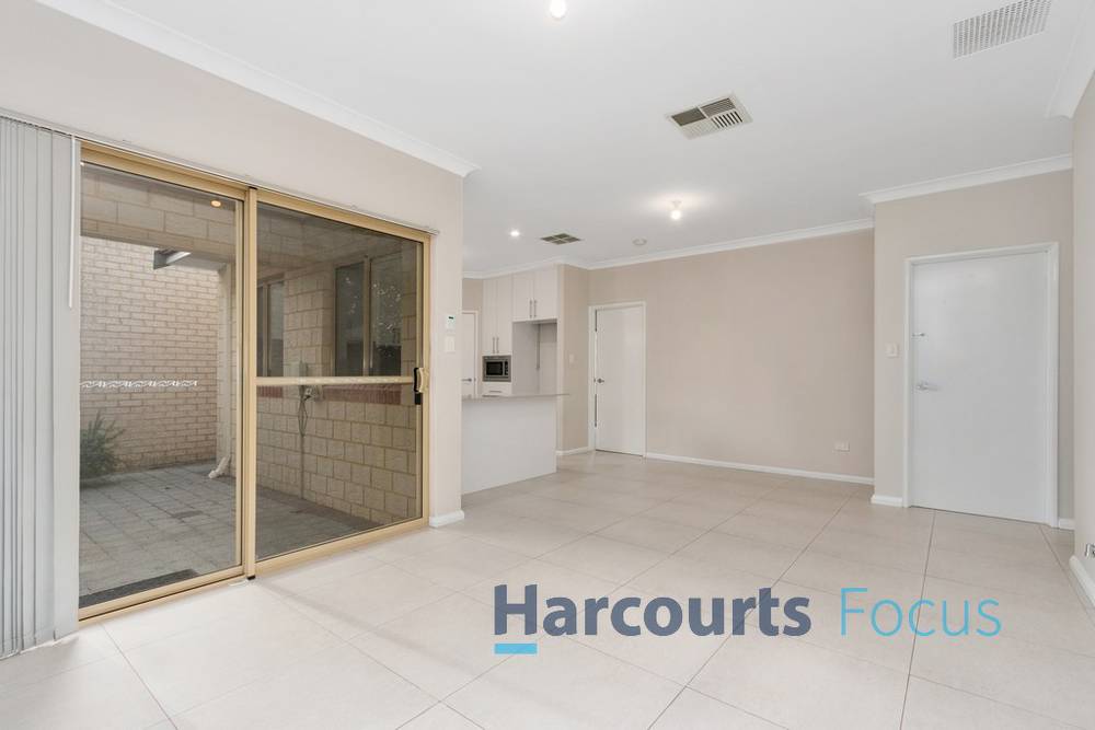 23C Ward Crescent, KELMSCOTT, WA 6111