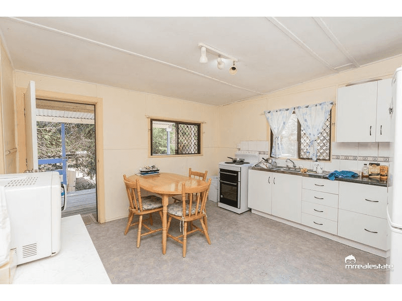 63 Darcy Street, MOUNT MORGAN, QLD 4714