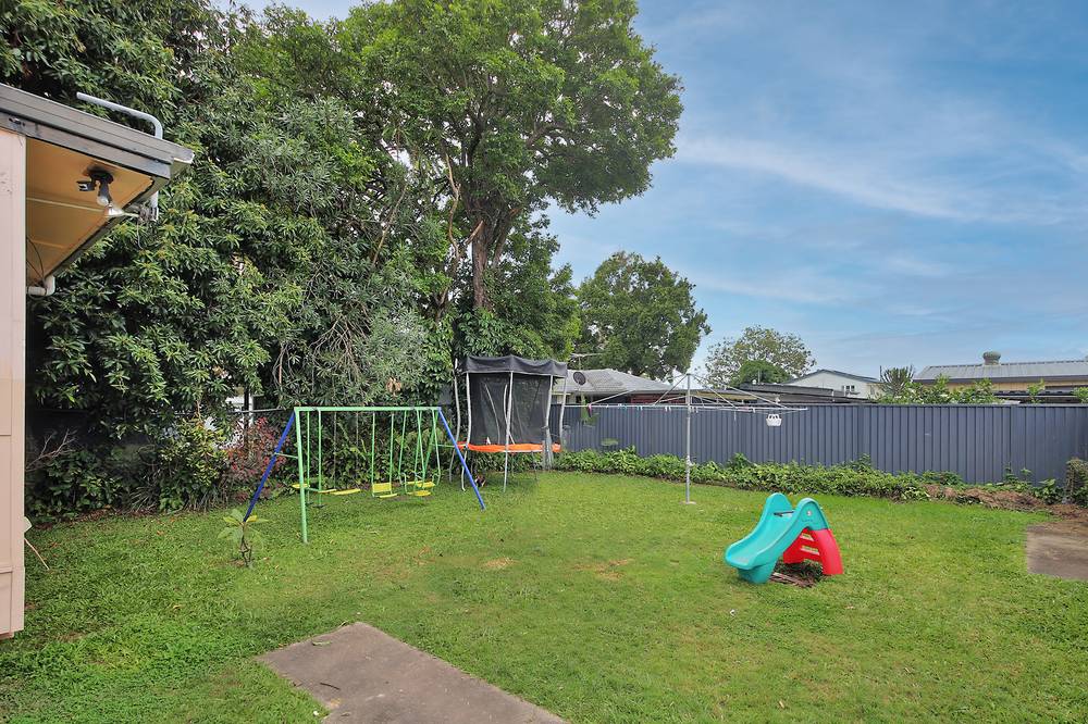 15 Gregory Avenue, DECEPTION BAY, QLD 4508