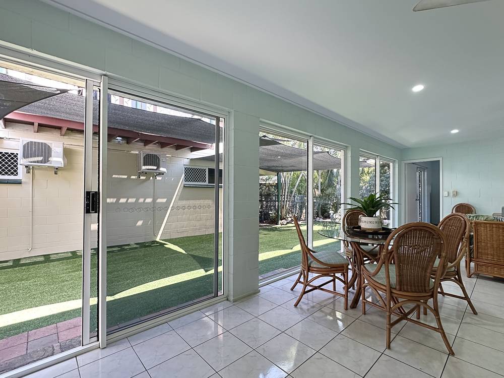 124 Horseshoe Bay Rd, Horseshoe Bay, QLD 4819