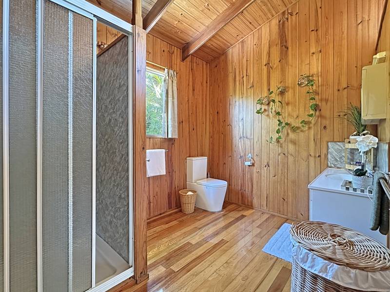 124 Horseshoe Bay Rd, Horseshoe Bay, QLD 4819