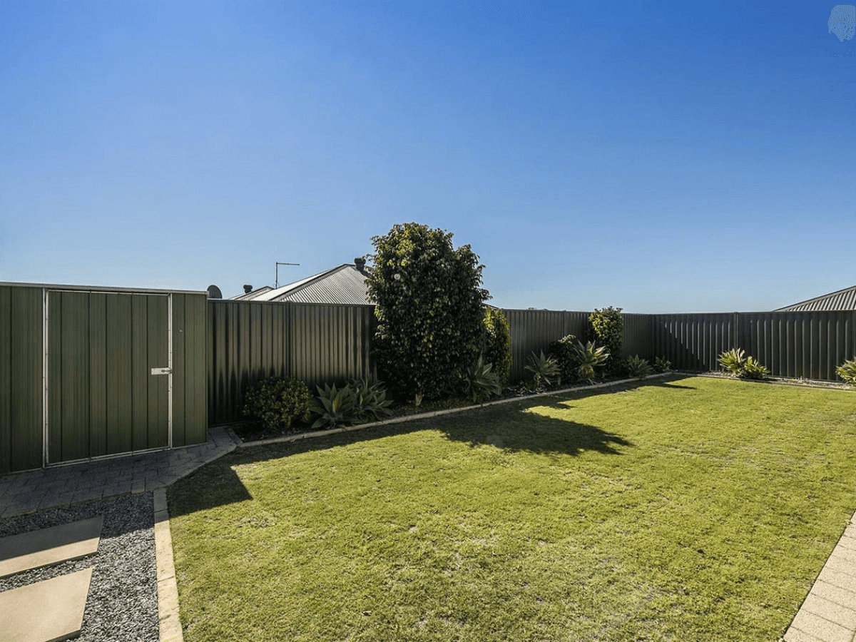 5 Hestercombe Way, LANDSDALE, WA 6065