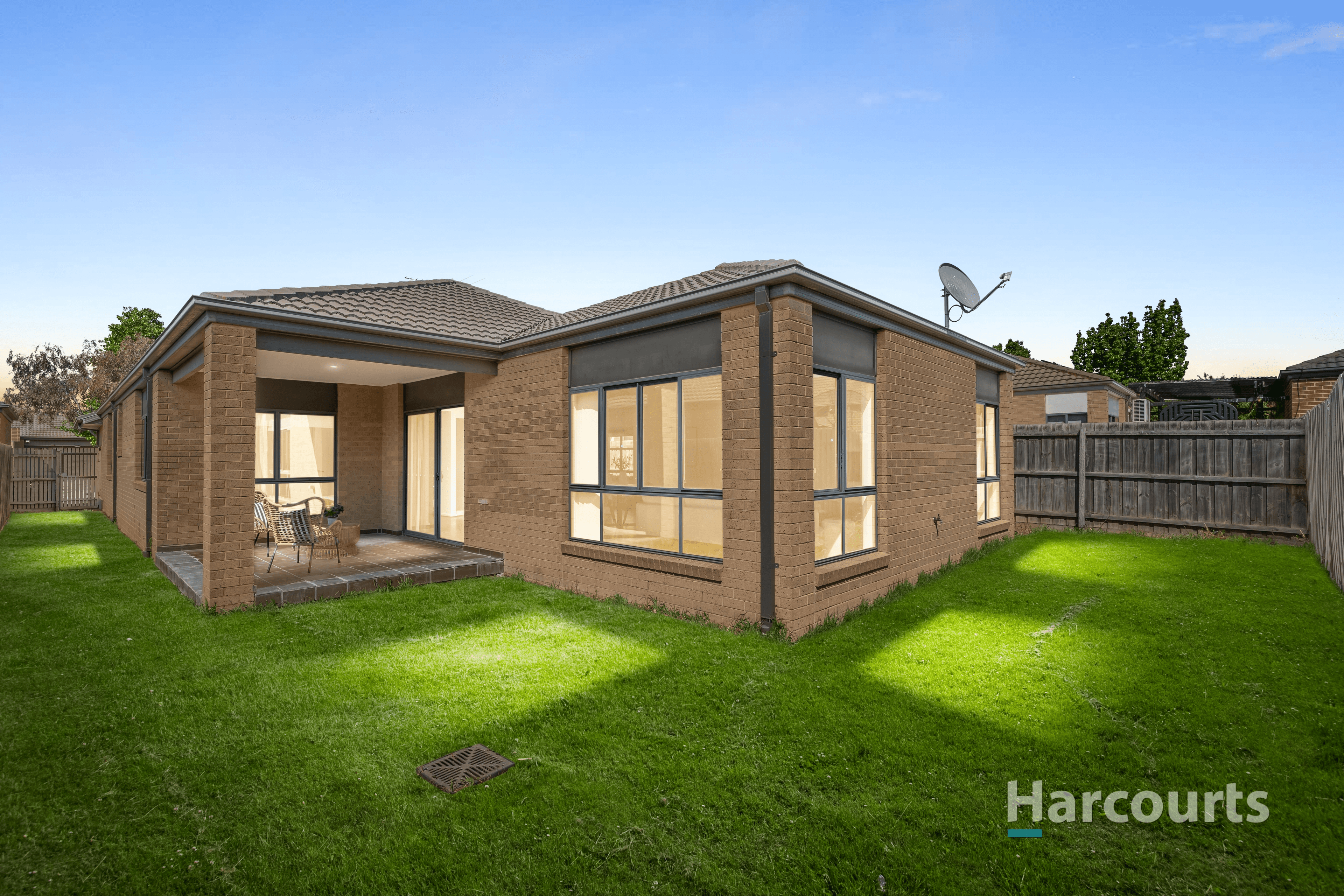 7 Lanark Place, Deer Park, VIC 3023