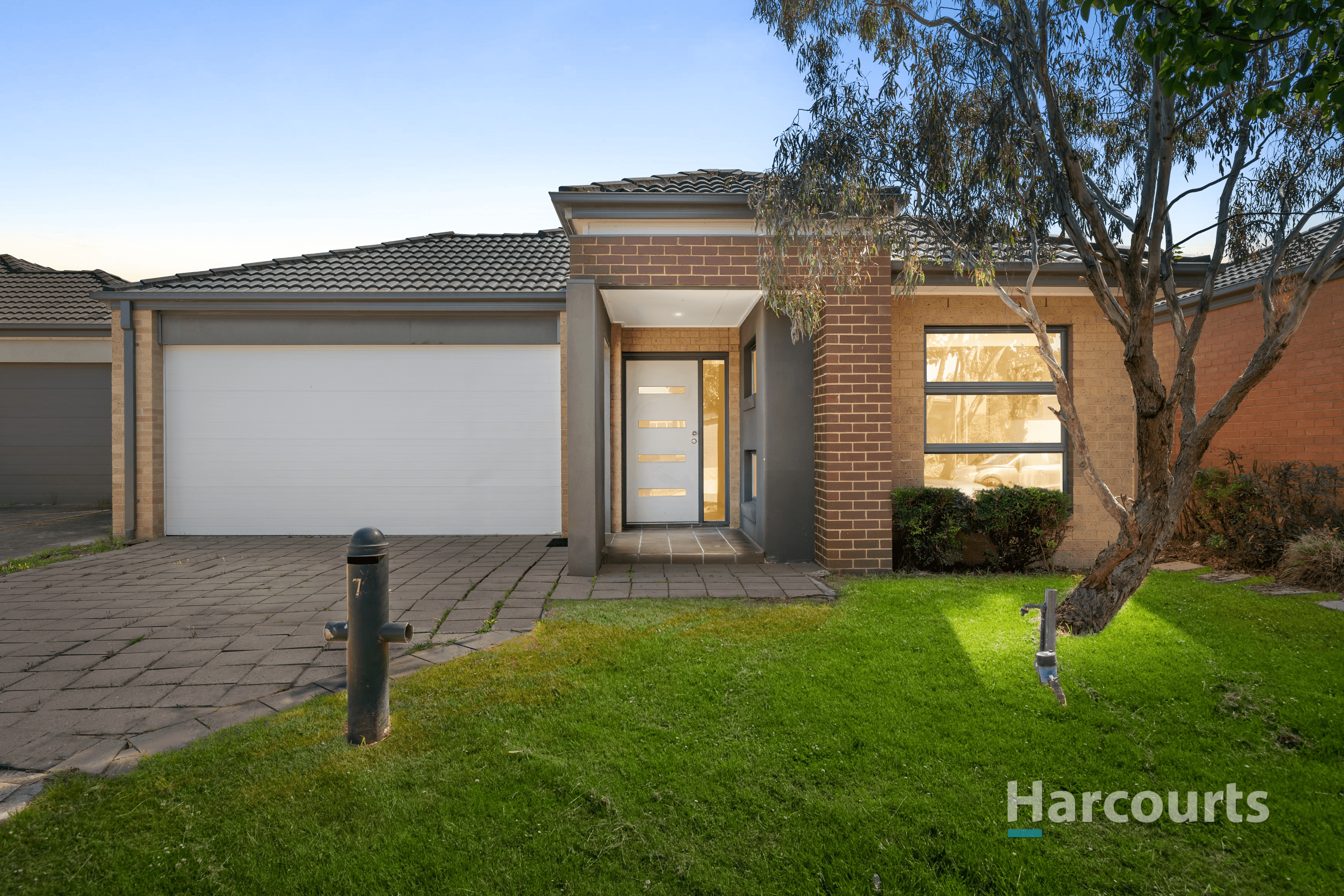 7 Lanark Place, Deer Park, VIC 3023