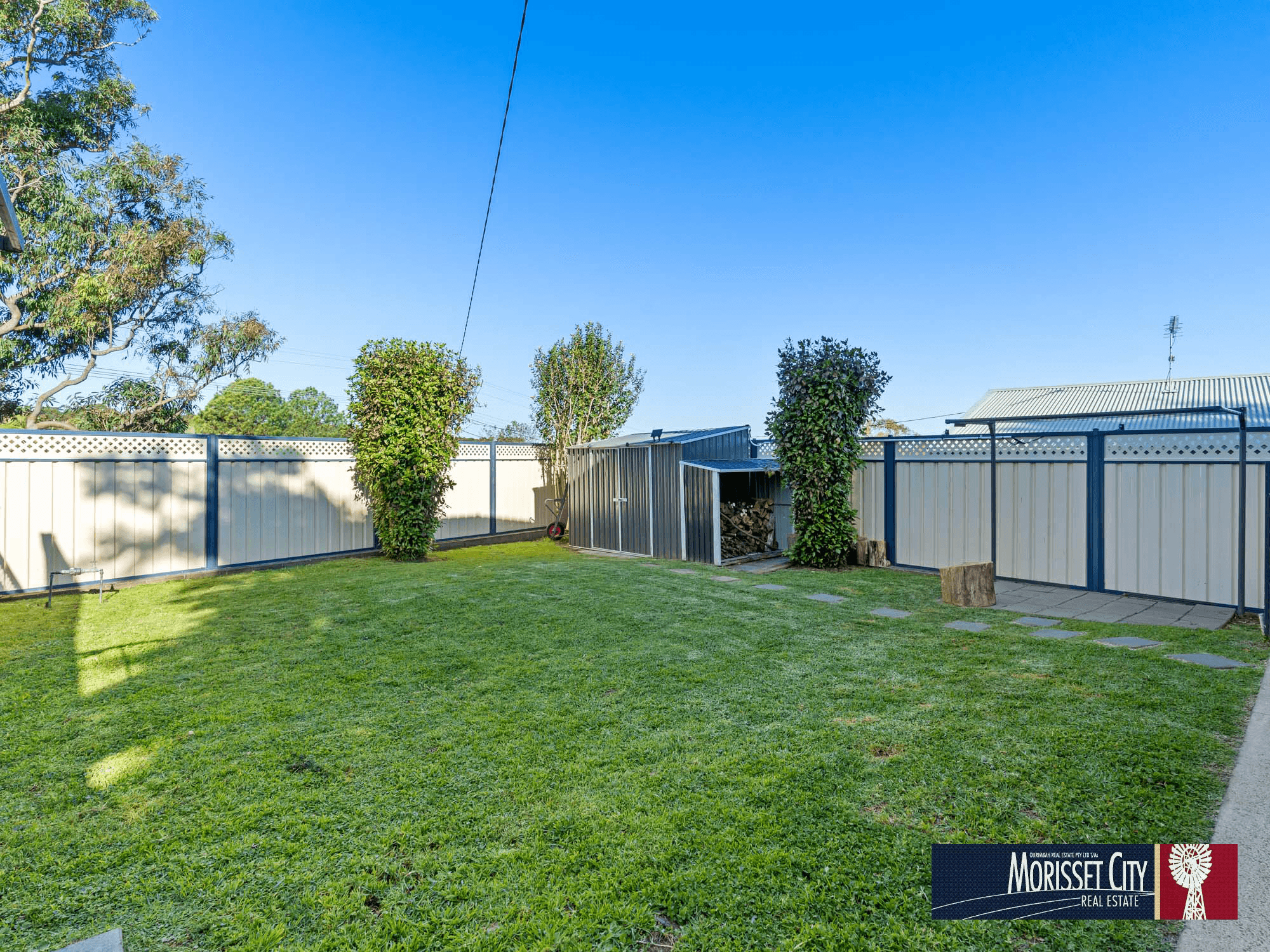 4 Hillcrest Road, MIRRABOOKA, NSW 2264