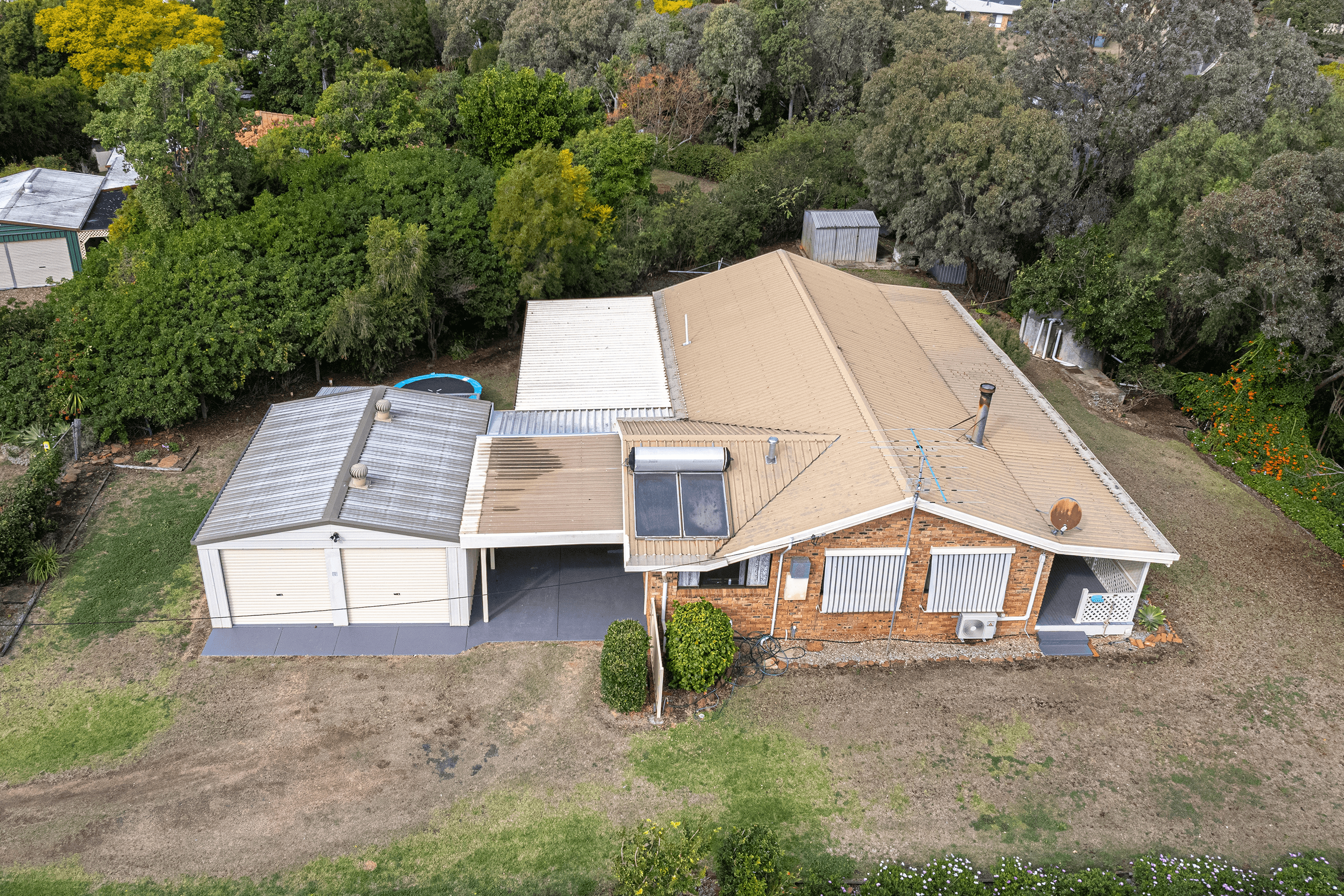 3 Guine Court, KINGSTHORPE, QLD 4400