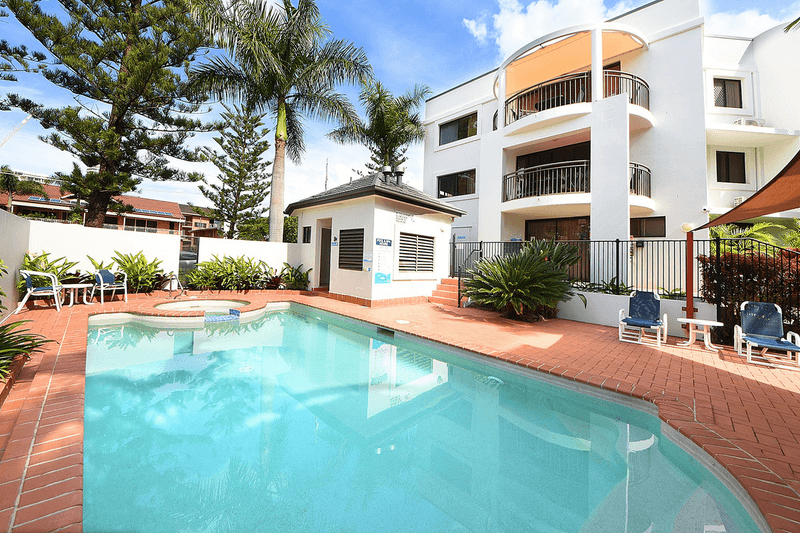 3/5 Fourth Avenue, Burleigh Heads, QLD 4220