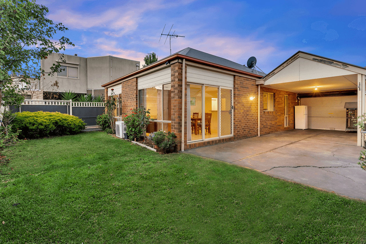 9 Kapalua Place, Craigieburn, VIC 3064