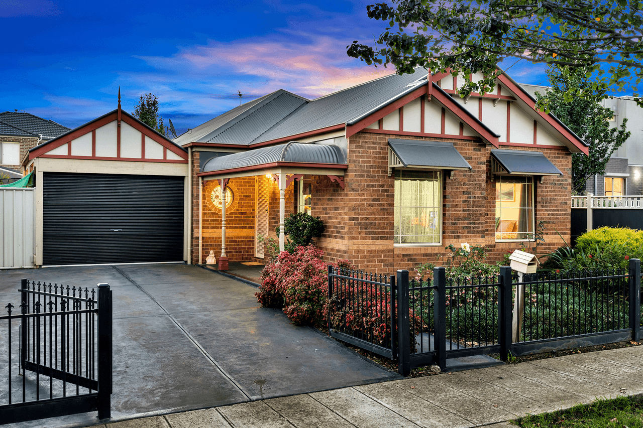 9 Kapalua Place, Craigieburn, VIC 3064