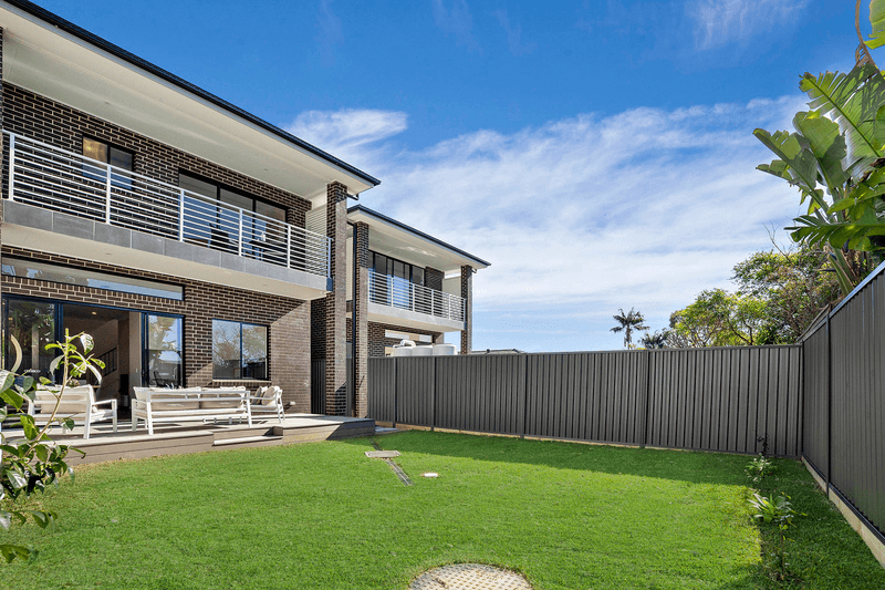 12A Lorraine Avenue, Padstow Heights, NSW 2211