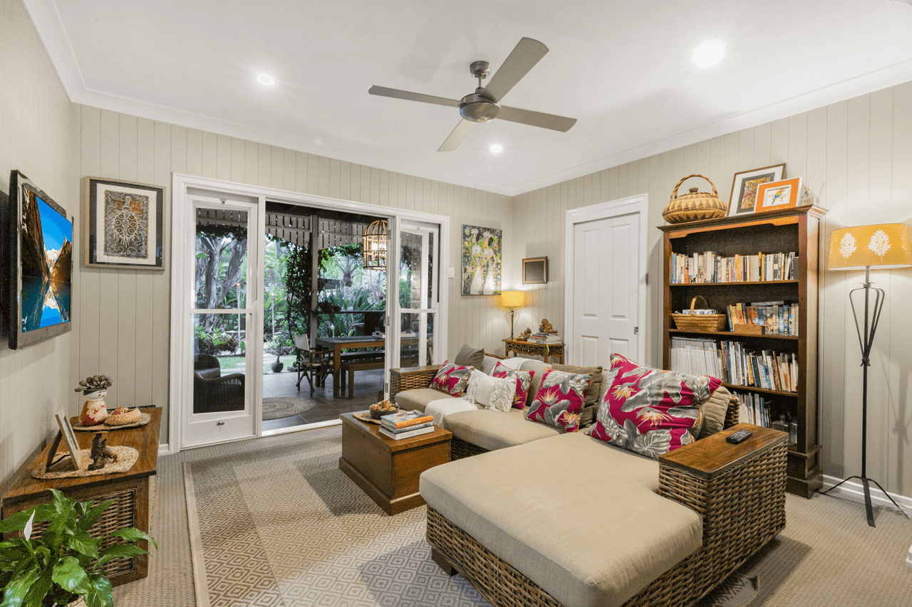 15 Kenilworth Street, SHERWOOD, QLD 4075