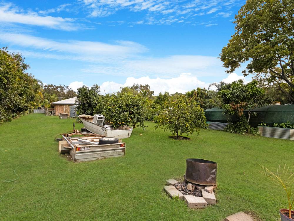 30 Blue Water Road, BOORAL, QLD 4655
