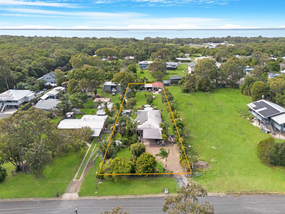 30 Blue Water Road, BOORAL, QLD 4655