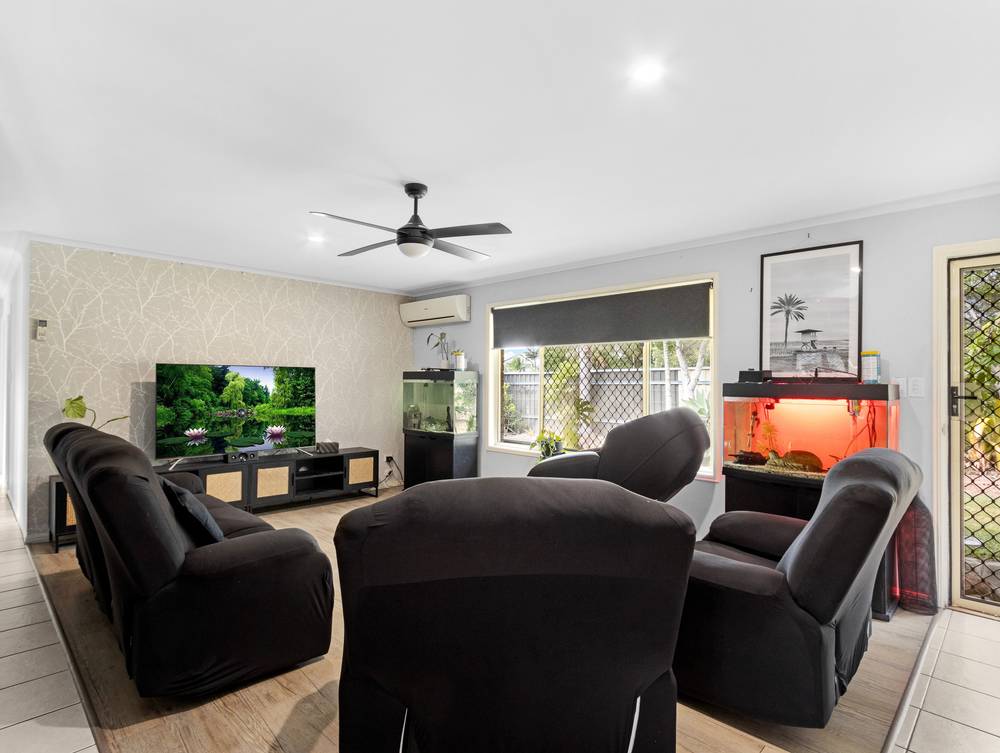 30 Blue Water Road, BOORAL, QLD 4655
