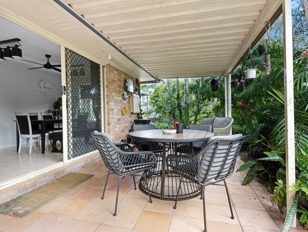 30 Blue Water Road, BOORAL, QLD 4655