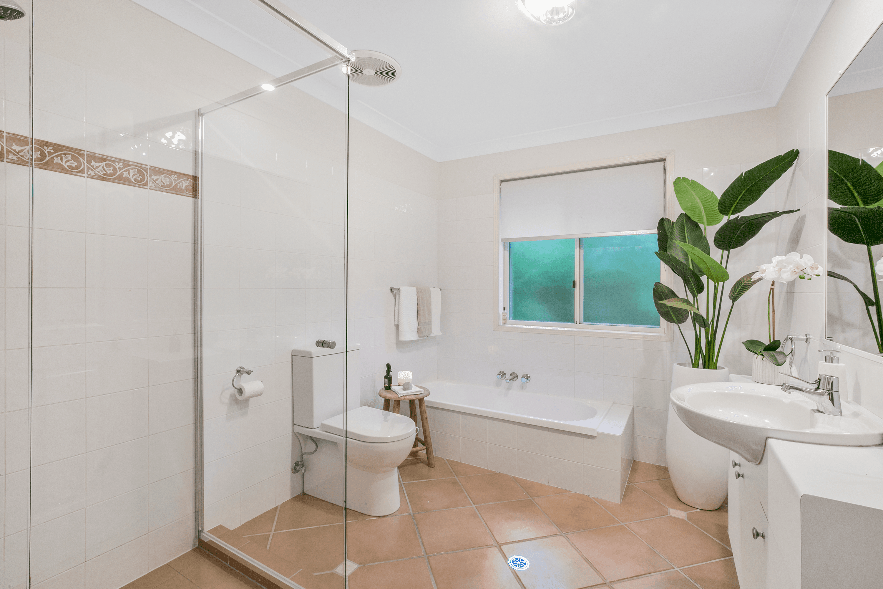 26 Rowena Street, KENMORE, QLD 4069