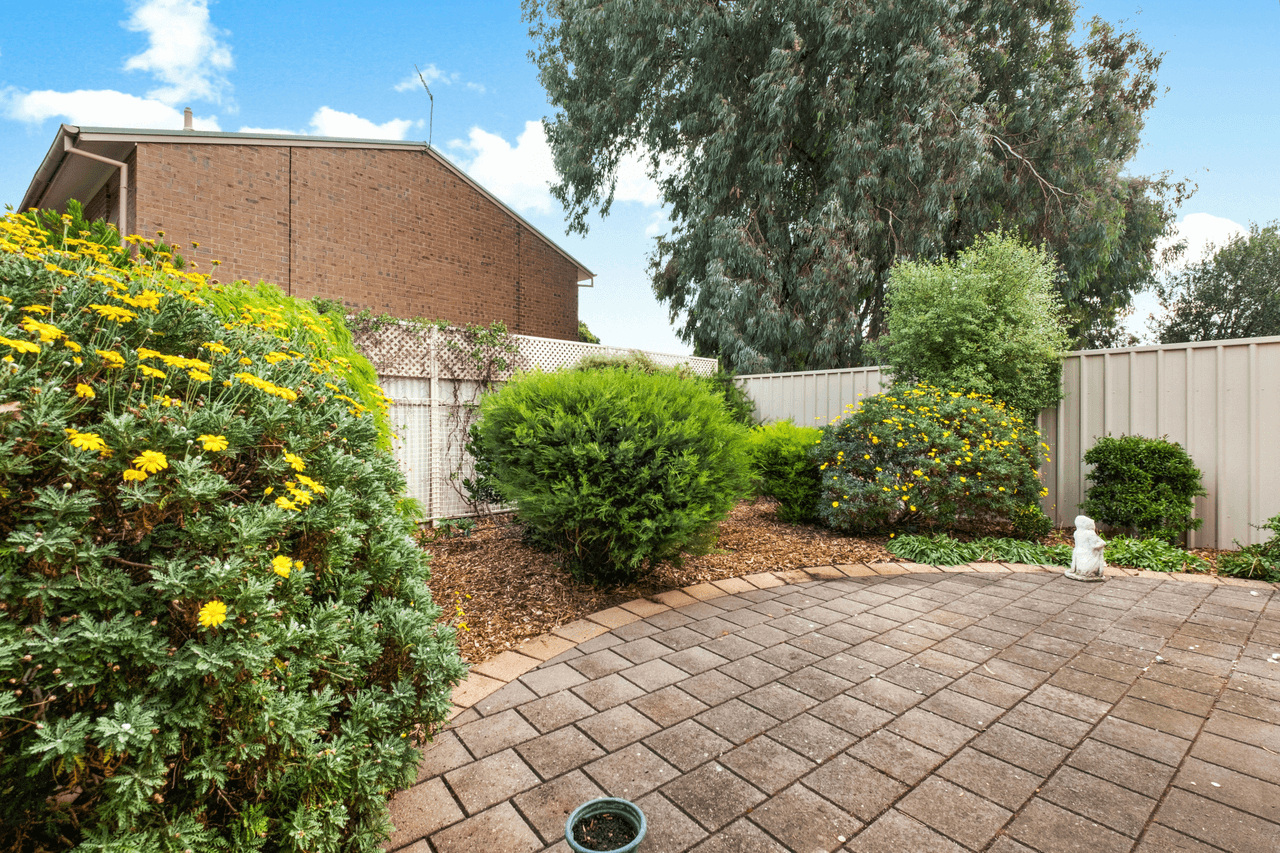 26 Penrith Court, Mitchell Park, SA 5043