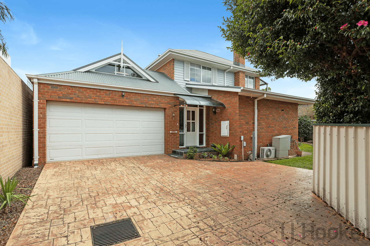 2/6 Pine Crescent, BORONIA, VIC 3155