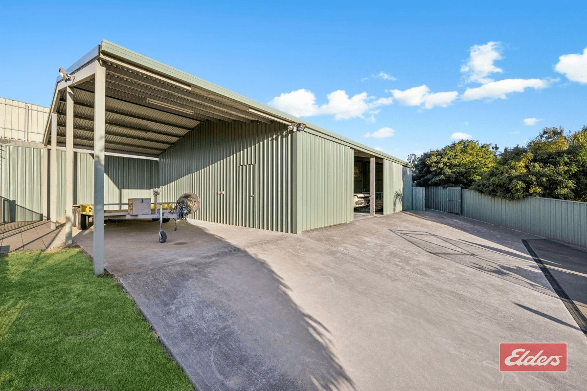 6 Greaves Court, Evanston Park, SA 5116