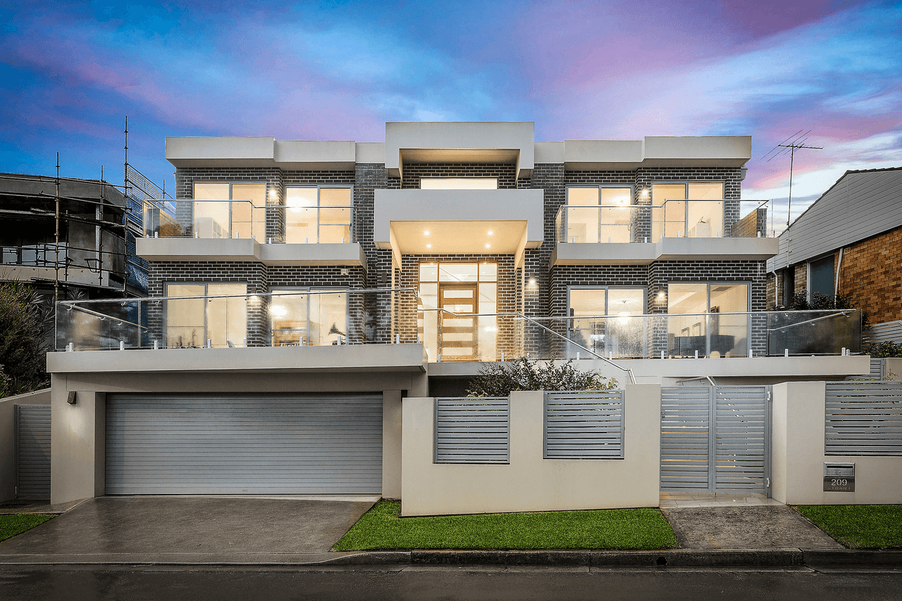 209 Stuart Street, Blakehurst, NSW 2221