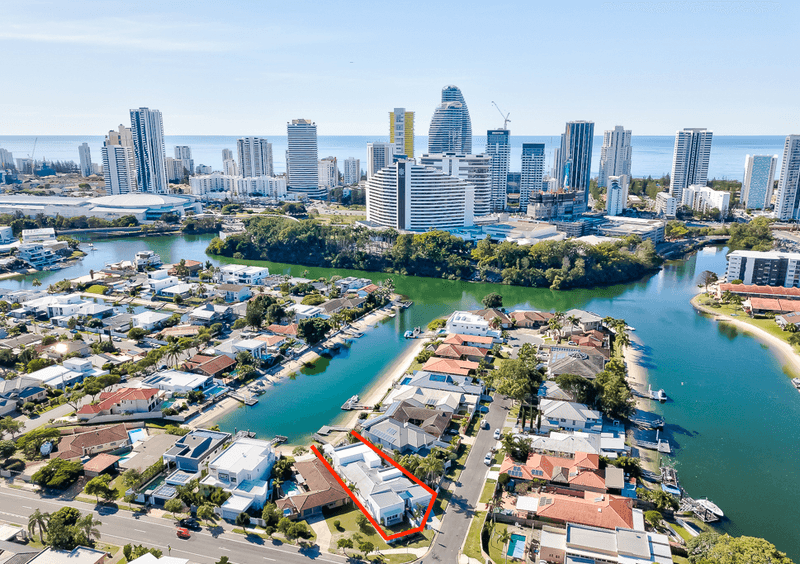 @ Rebecca Court, BROADBEACH WATERS, QLD 4218