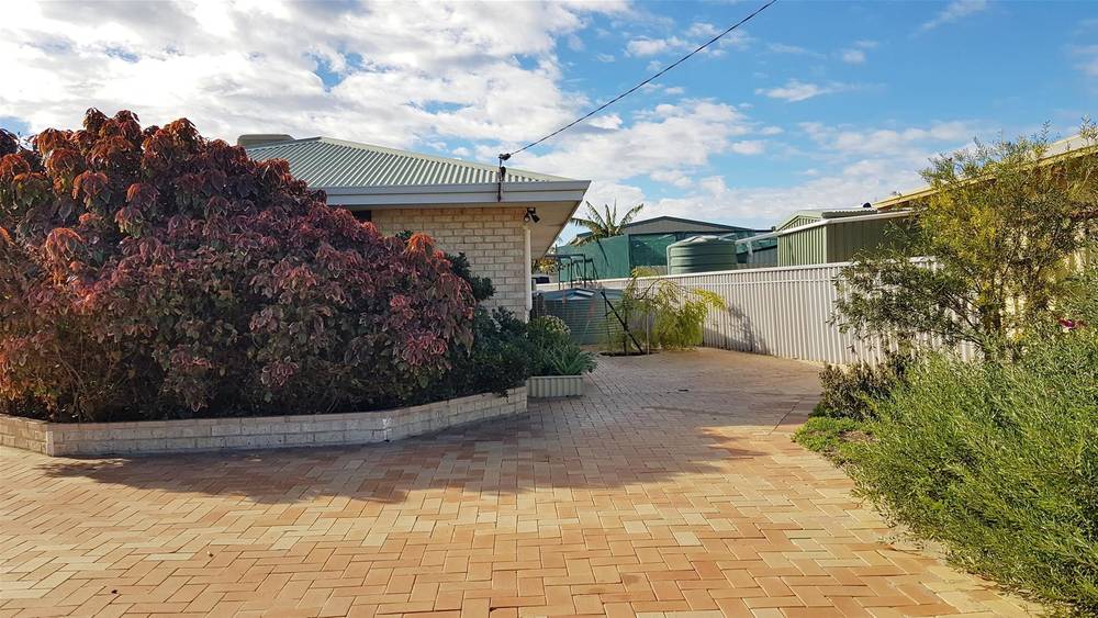 3 Gannet Way, Jurien Bay, WA 6516