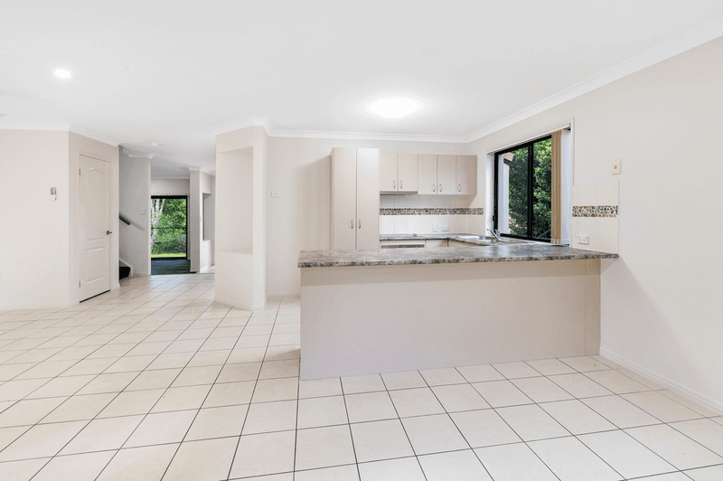 43 Mada Drive, UPPER COOMERA, QLD 4209