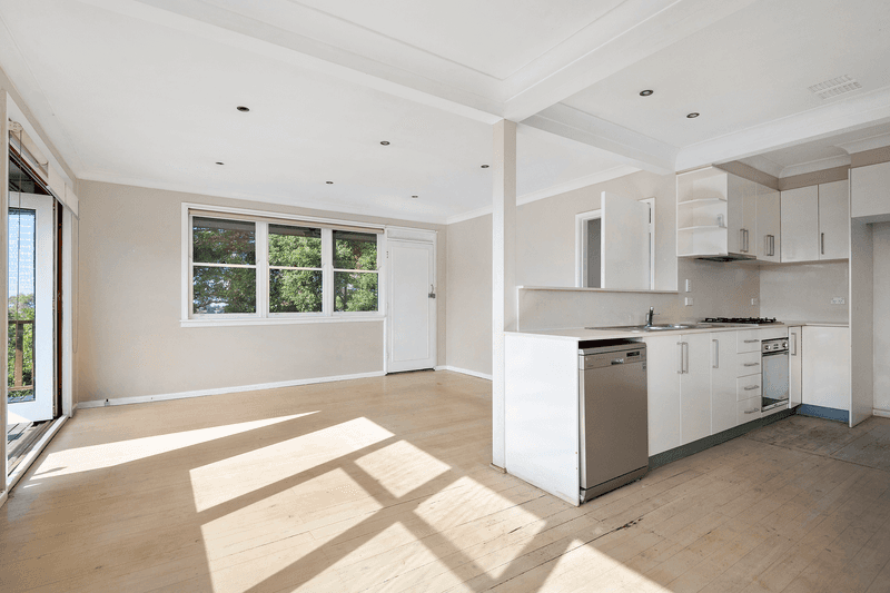 72 Frenchs Forest Road, Seaforth, NSW 2092