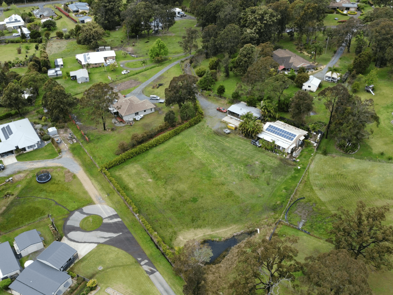 1a Jacaranda Close, HALLIDAYS POINT, NSW 2430