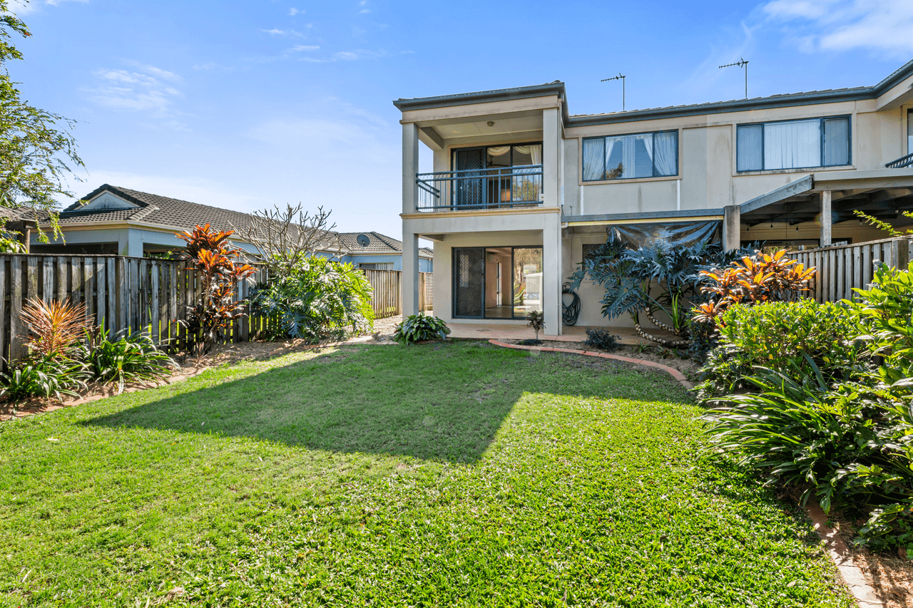 64 Woody Views Way, ROBINA, QLD 4226