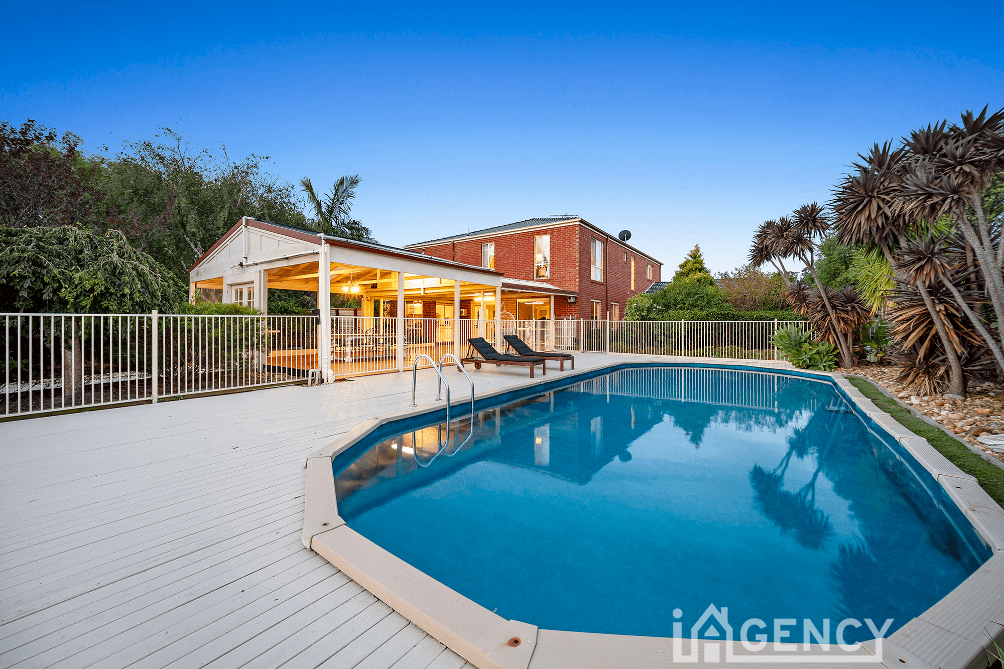 89 Crawley Road, NARRE WARREN NORTH, VIC 3804