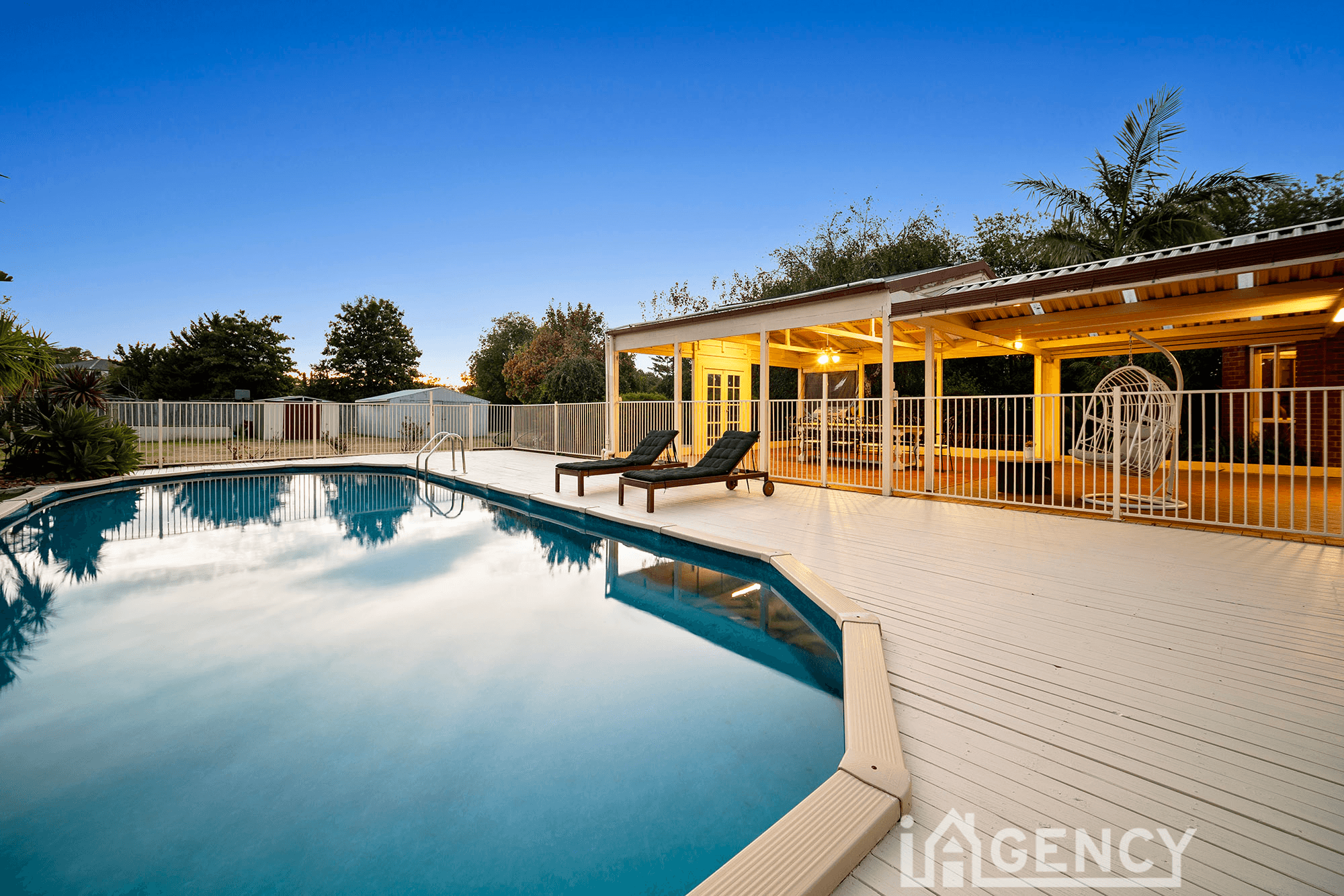 89 Crawley Road, NARRE WARREN NORTH, VIC 3804